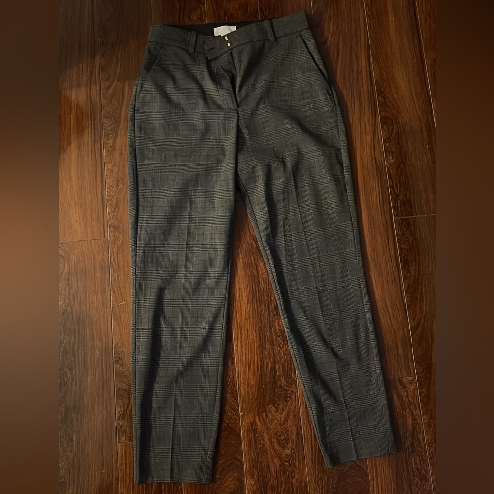 H&M Ladies Gray Dress Pants Classic Straight-Leg